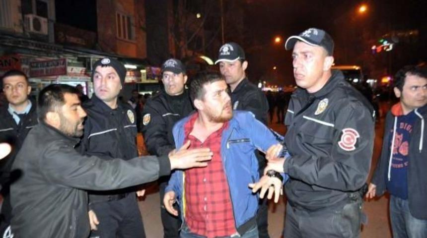 Fenerbah&ccedil;e Ve Galatasaray Taraftarlarının Gerginliğine Biber Gazlı M&uuml;dahale