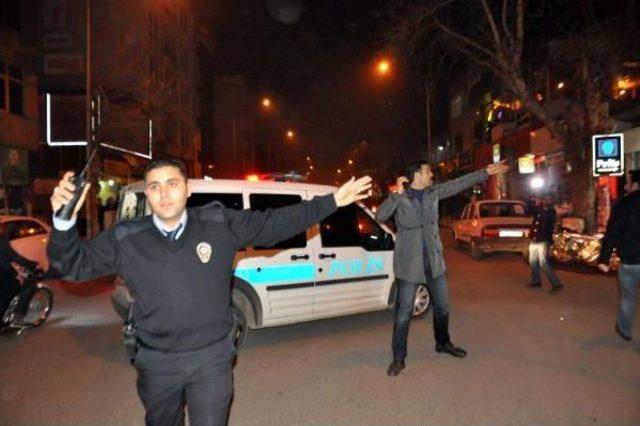 Fenerbah&ccedil;e Ve Galatasaray Taraftarlarının Gerginliğine Biber Gazlı M&uuml;dahale 1