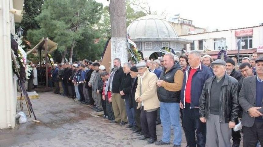 Altung&uuml;n&rsquo;&uuml;n Kayınpederi Toprağa Verildi