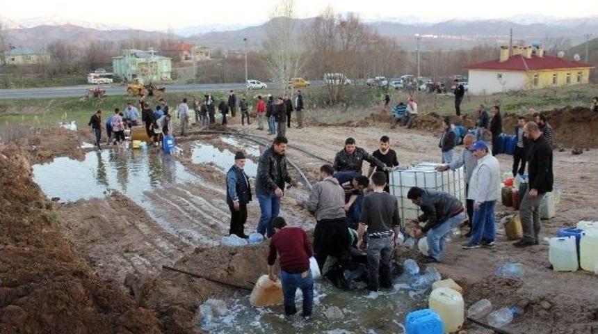 (&ouml;zel Haber) Nato Akaryakıt Boru Hattı Patladı, K&ouml;yl&uuml;ler Şaşkına D&ouml;nd&uuml;