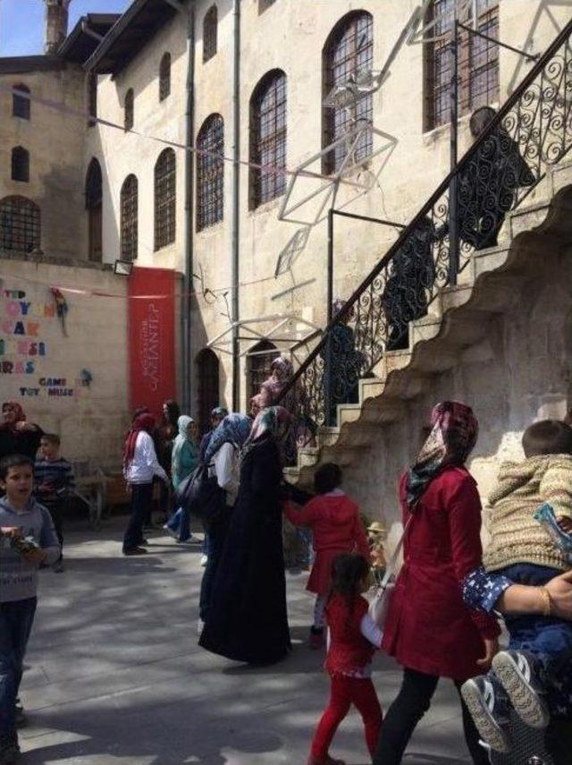 Kadınlardan Büyükşehir’in Müzelerine Yoğun İlgi 3