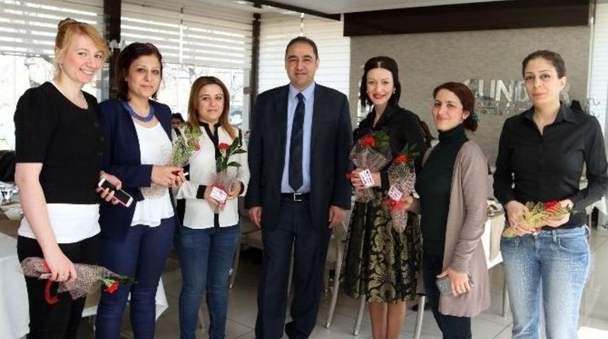 Naksan Holding Kadın &Ccedil;alışanlarını 8 Mart&rsquo;ta Yalnız Bırakmadı