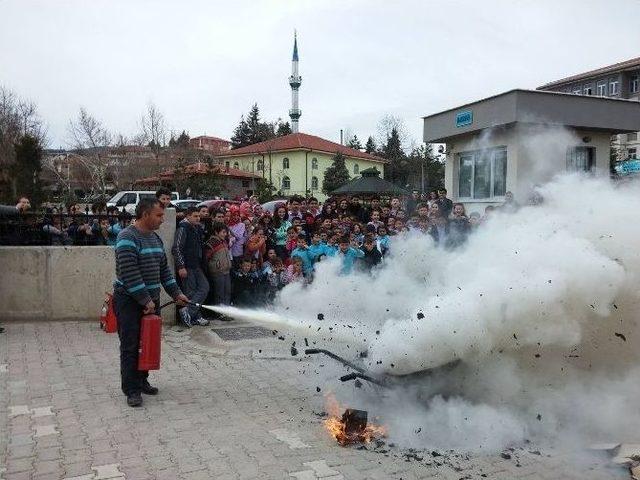 Deprem Ve Yangın Tahliye Tatbikatı