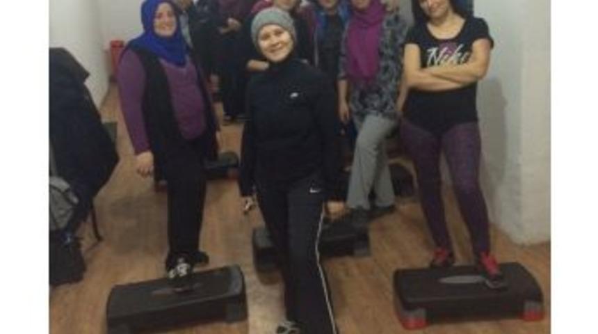 Ulus&rsquo;ta Step Ve Aerobik Kursu Devam Ediyor
