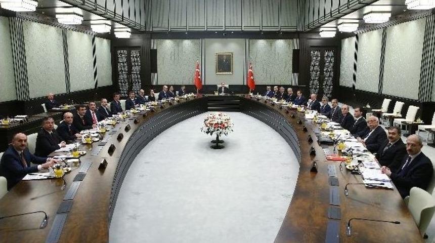Cumhurbaşkanlığı Sarayı&rsquo;nda İkinci Kabine Toplantısı Başladı