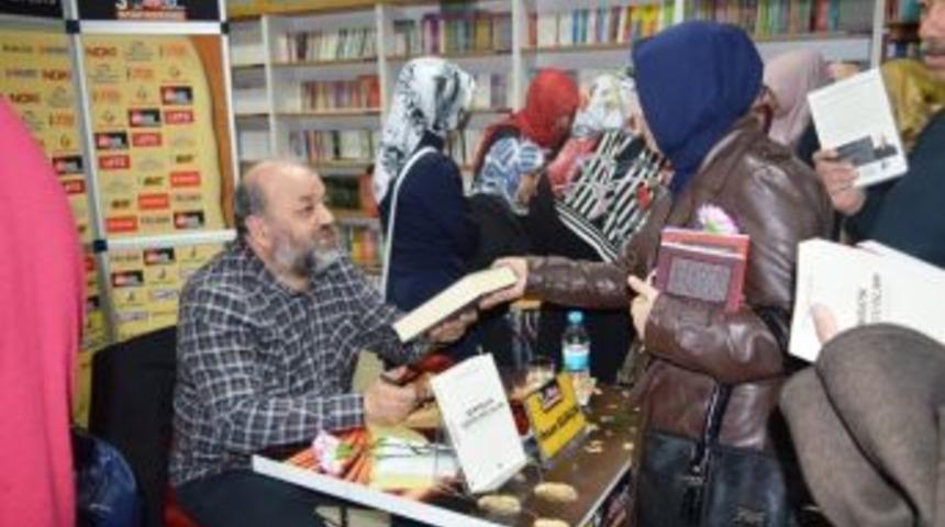 İhsan Elia&ccedil;ık: "milletvekilliği Benim İ&ccedil;in K&uuml;&ccedil;&uuml;k İştir"