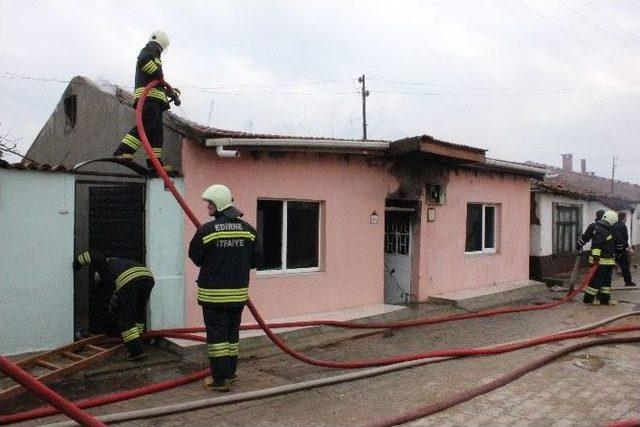 Edirne’de İkamet Yangını Korkuttu