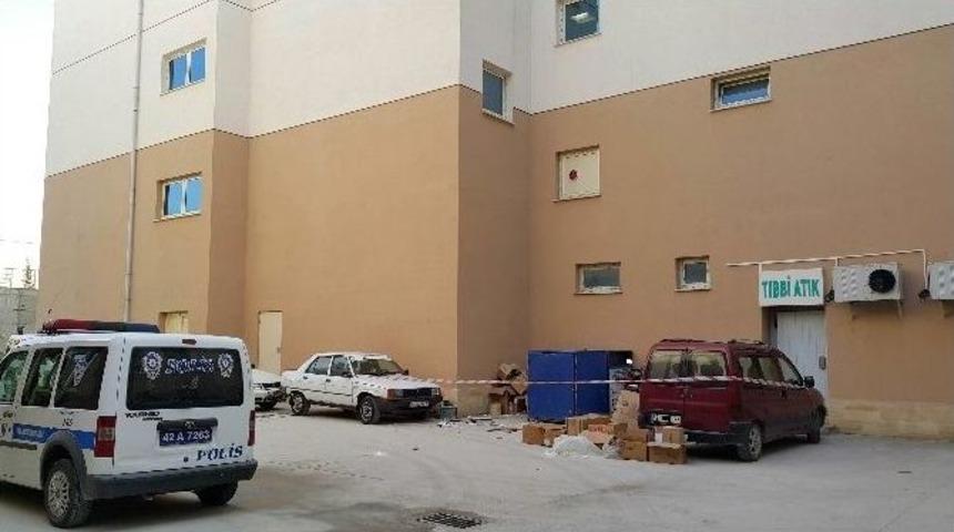 Hemşire &Ccedil;alıştığı Hastanenin 4. Katından Atlayarak İntihar Etti