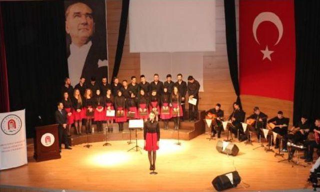 İşaret Diliyle Konser Izlediler