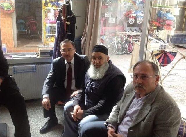 Ak Parti Yozgat Milletvekili Aday Adayı Kahramanoğlu, Sorgun’da Esnafı Ziyaret Etti