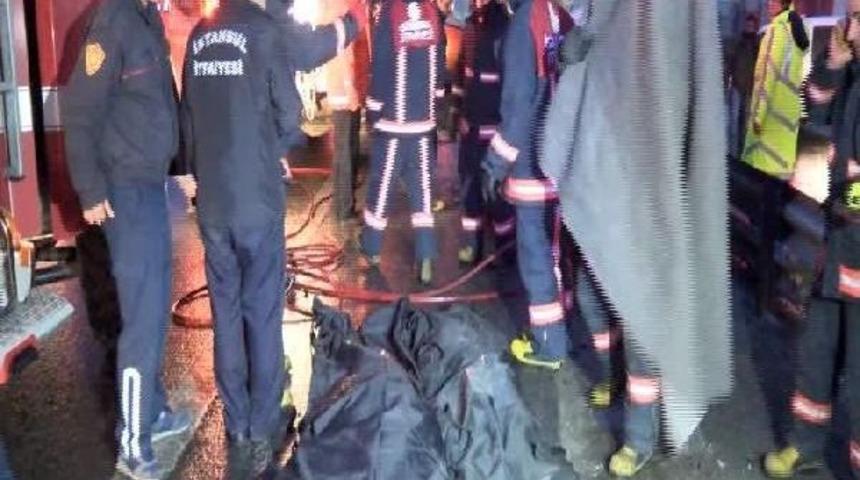 Tem'de Kaza: 2 &Ouml;l&uuml;, 2 Yaralı (1)