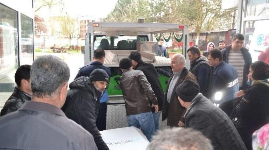 Sabah Kalktığında Eşini Yatakta &Ouml;l&uuml; Buldu