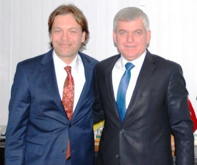 Aday Adayı Yalçın Stk Ziyaretlerini Sürdürüyor 1