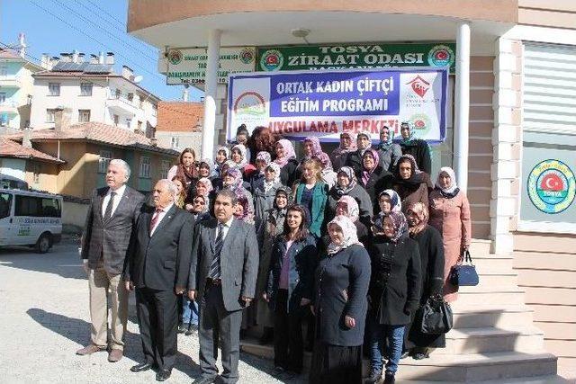 Tosya&rsquo;da Kadın &Ccedil;ift&ccedil;iler İ&ccedil;in Eğitim Projesi Başladı 1