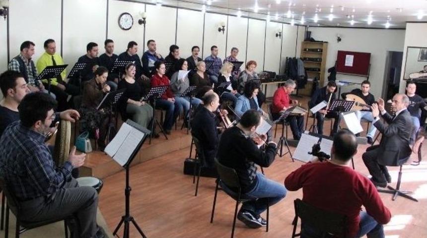 Elazığ Devlet Klasik T&uuml;rk M&uuml;ziği Korosu 11 Şehirde Konser Veriyor