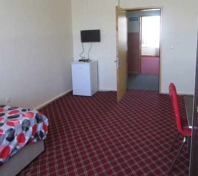 Digor T&uuml;rk Telekom Yatılı B&ouml;lge Ortaokulu Pansiyonu Yenilendi 1