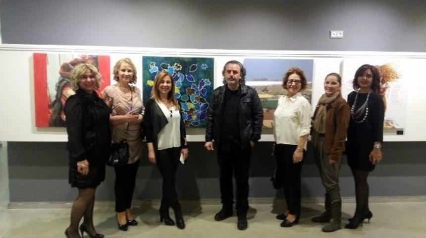 29 Sanat&ccedil;ı Sergi A&ccedil;tı