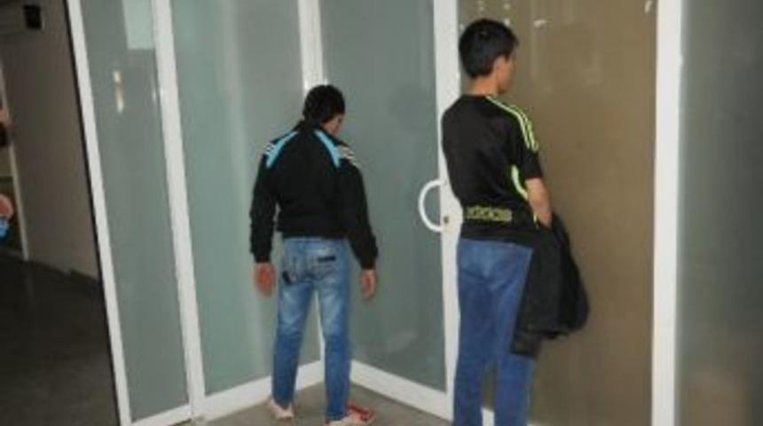 Batman&rsquo;da Ara&ccedil; Hırsızları Yakalandı