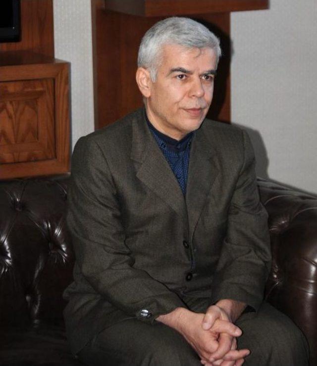 İran Erzurum Başkonsolosu Hüseyin Kasimi Van Valisini Ziyaret Etti