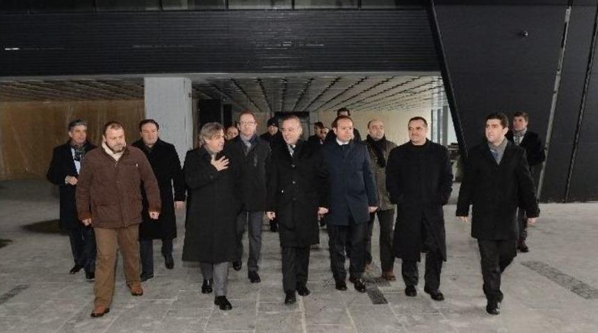 Beyoğlu Eğitimin &Ccedil;ekim Merkezi Oldu