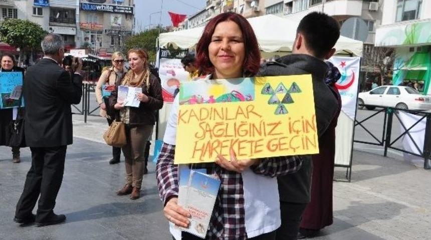 Sağlık &Ccedil;alışanları Kadına Şiddete Karşı Bilgilendirdi