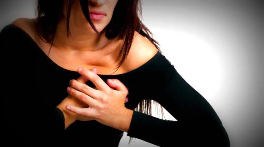  Sigara kadın &ouml;mr&uuml;n&uuml; 23 yıl, erkek &ouml;mr&uuml;n&uuml; 28 yıl kısaltıyor