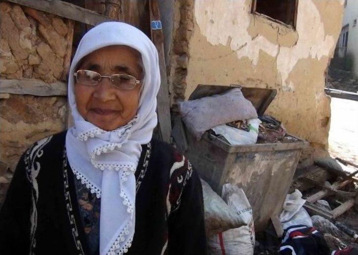 Biriken Çöpler Vatandaşların Kabusu Oldu G1