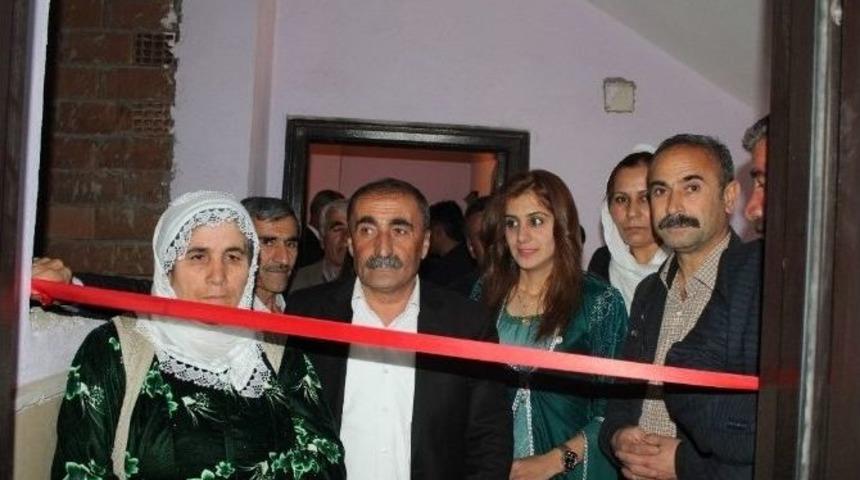 Silopi&rsquo;de Siyaset Akademisi T&ouml;renle A&ccedil;ıldı