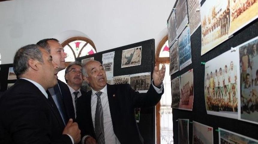 T&uuml;fad 50&rsquo;nci Yıl Sergisi