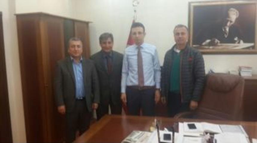 Devrek Meslek Y&uuml;ksek Okulu Derneği&rsquo;nden Kaymakam G&uuml;ney&rsquo;e Ziyaret