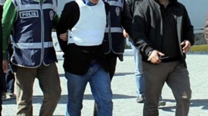 80 Yaşındaki Komşusunu Tavuk Parası I&ccedil;in &Ouml;ld&uuml;rm&uuml;ş