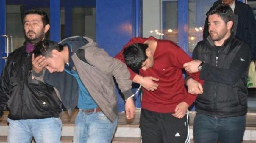 Traktör Hırsızlığı Şüphelileri Tutuklandı