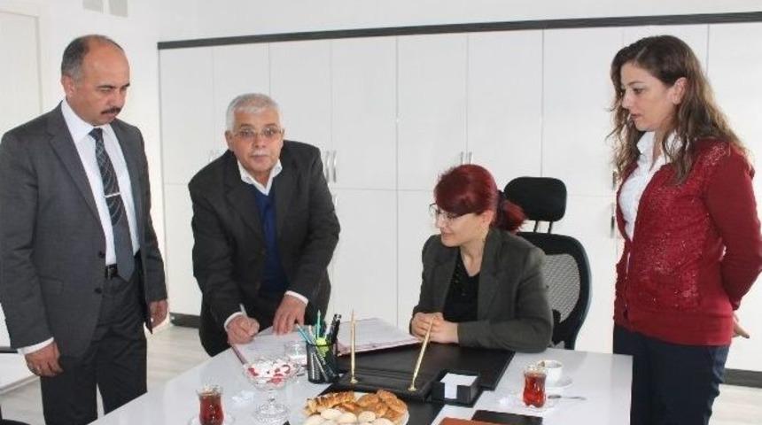 &Ouml;ğrenci Yurdu İ&ccedil;in S&ouml;zleşme Yapıldı