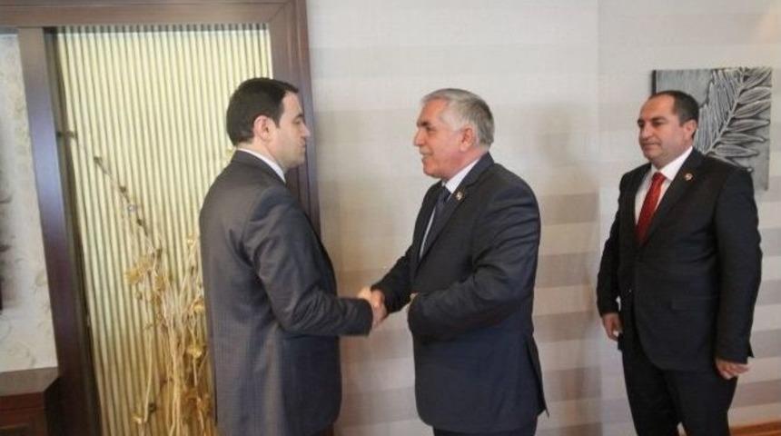 Ak Partili Meclis &Uuml;yelerinden Vali Işın&rsquo;a Ziyaret