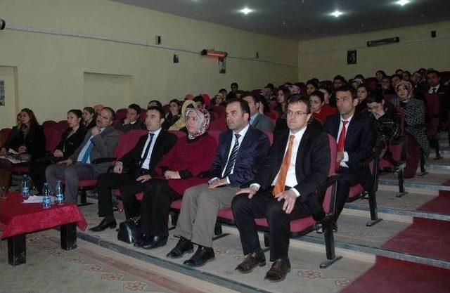 Çatak’ta ‘mesleğimi Seviyorum Projesi’ Semineri