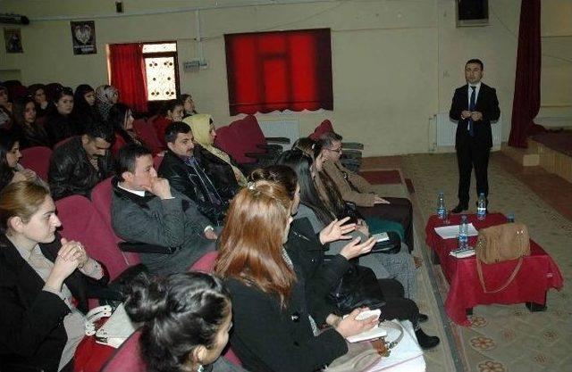 Çatak’ta ‘mesleğimi Seviyorum Projesi’ Semineri