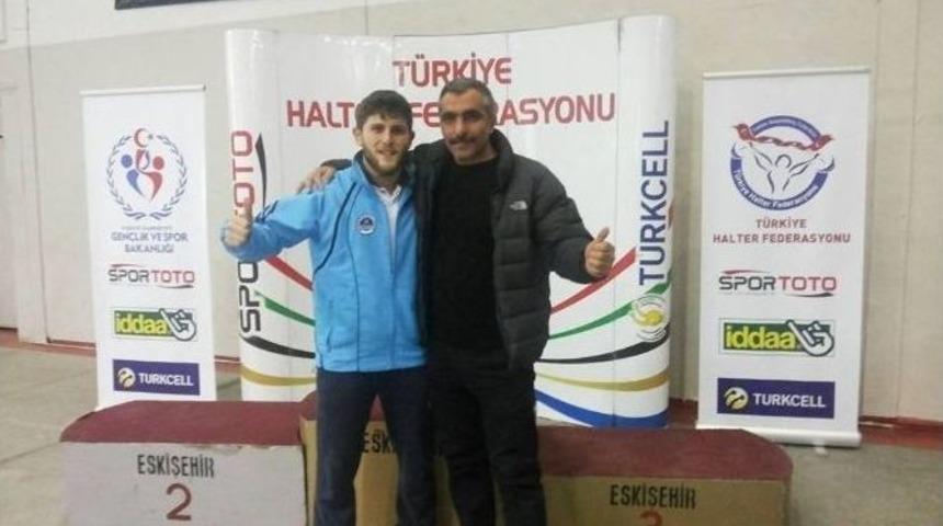 Kağıtsporlu Haltercilerden İki Altın, Bir G&uuml;m&uuml;ş