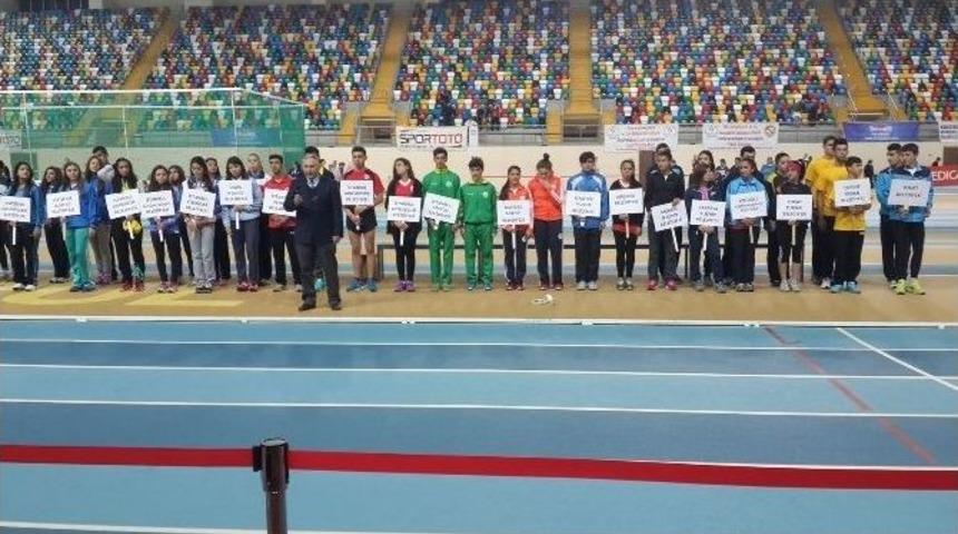 Kağıtsporlu Atletler Zirve Yaptı