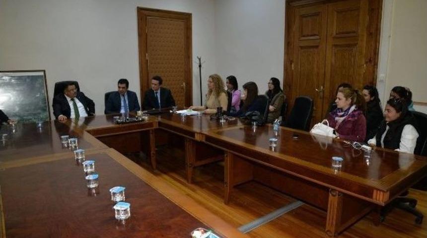 Ankara &Uuml;niversitesi &Ouml;ğretim &Uuml;yeleri Ve &Ouml;ğrencilerinin Bilecik Ziyareti