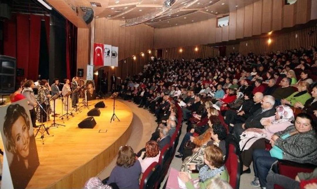 Cumhuriyetin Divası&rsquo;na Vefa Gecesi