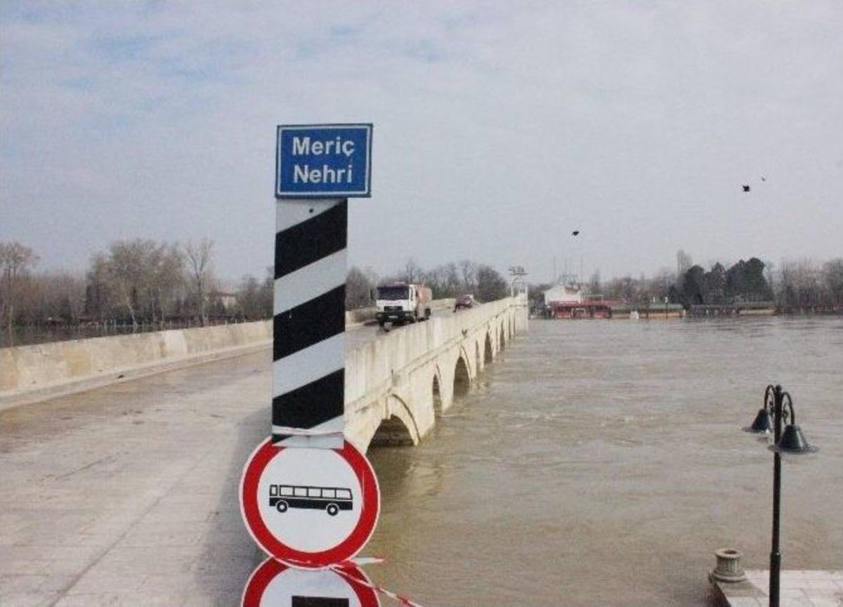 Edirne&rsquo;de Nehirlerin Su Debileri Y&uuml;ksekliğini Koruyor