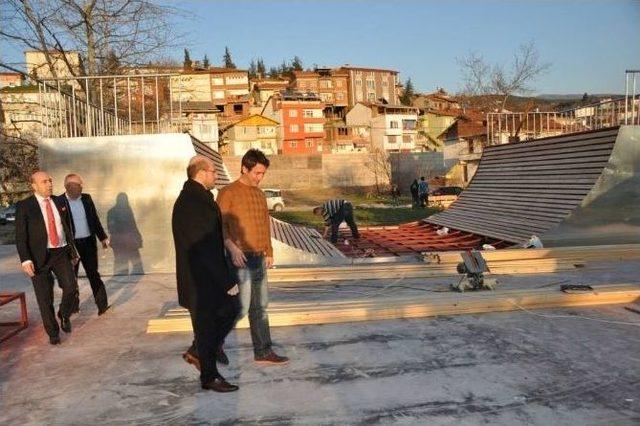 Niksar&rsquo;da Gen&ccedil;ler İ&ccedil;in Kay Kay Pisti Yapılıyor 2