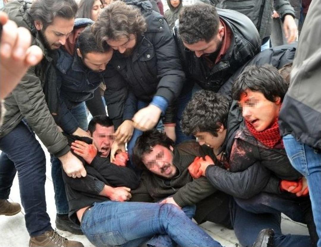 Gezi Parkı&rsquo;nda &ldquo;berkin Elvan&rdquo; Eyleminde Arbede