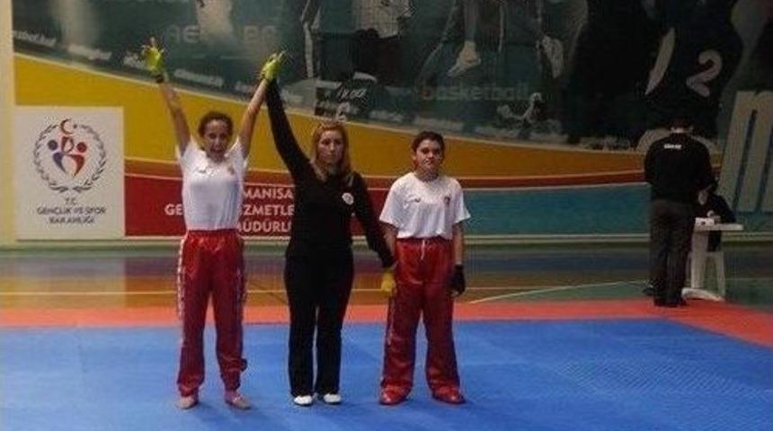 Ringin Sultanları Rakip Tanımıyor