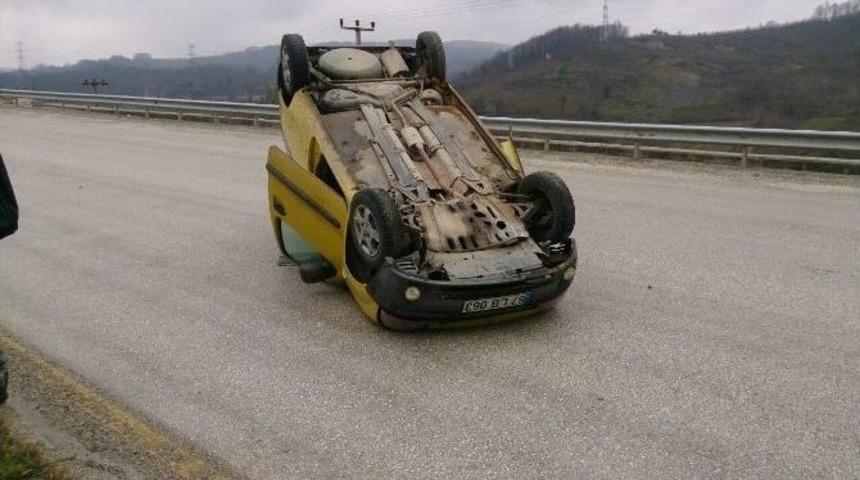 Yoldan &Ccedil;ıkan Ara&ccedil; Ters D&ouml;nd&uuml;