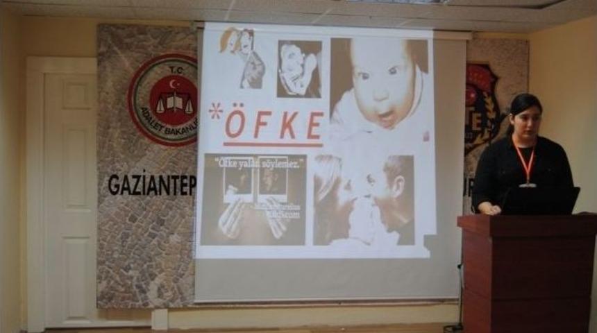 "şiddet,kadın Şiddeti Ve &Ouml;fke Kontrol&uuml;&rdquo; Konulu Kişisel Gelişim Semineri