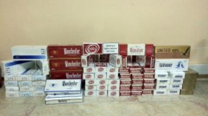 Dinar&rsquo;da Ka&ccedil;ak Sigara Satışı Yapan Suriyeli 2 M&uuml;lteci Yakalandı