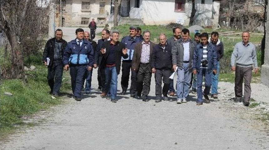 Başkan Şevkan Kelek&ccedil;i Mahallesi&rsquo;ni Ziyaret Etti