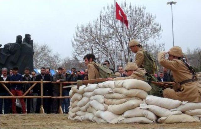 Gaziantep'te, 'çanakkale Destanı' Sahnelendi