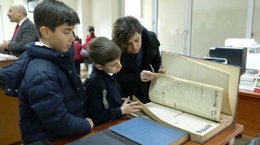 Şişli &Ouml;zel Pangaltı Ermeni Okulu &Ouml;ğrencileri Akif M&uuml;zesi&rsquo;ni Ziyaret Etti